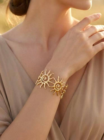 Stainless steel bangle bracelet 324AQ330