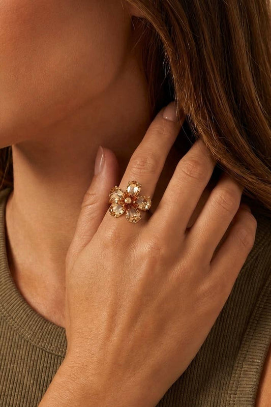 Bague fleur zircons dorés en acier inoxydable 424AQ386