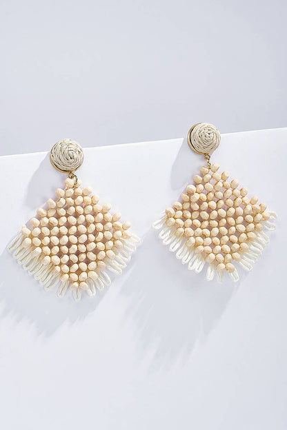 Straw earrings with steel stud 124NN01