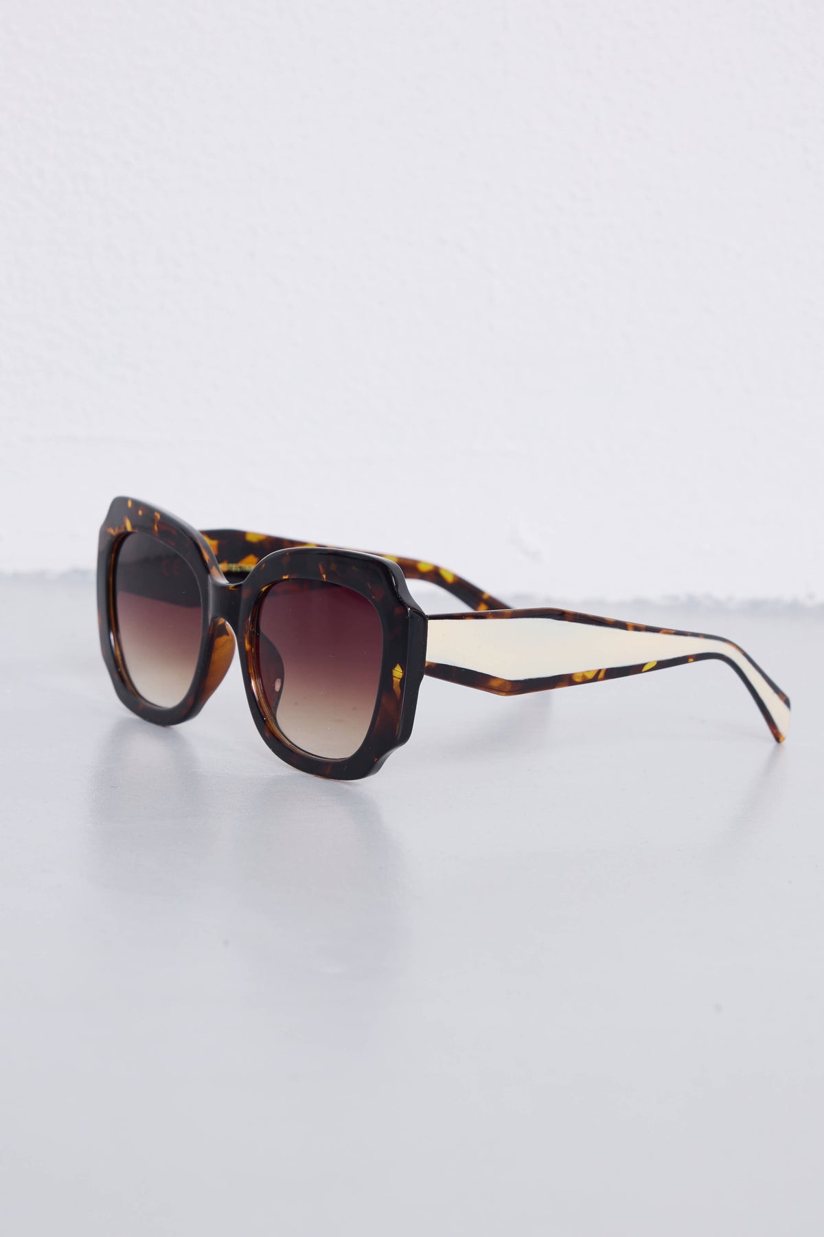 Lunettes de soleil CV3110