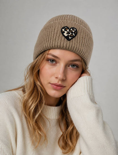 Bonnet à revers écusson cœur léopard MJ306SD