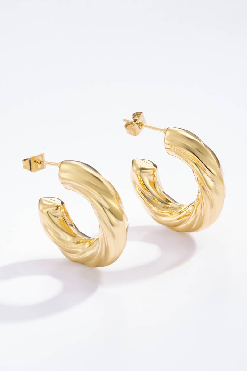 Boucles d'oreilles demi créoles texturées 124AQ11