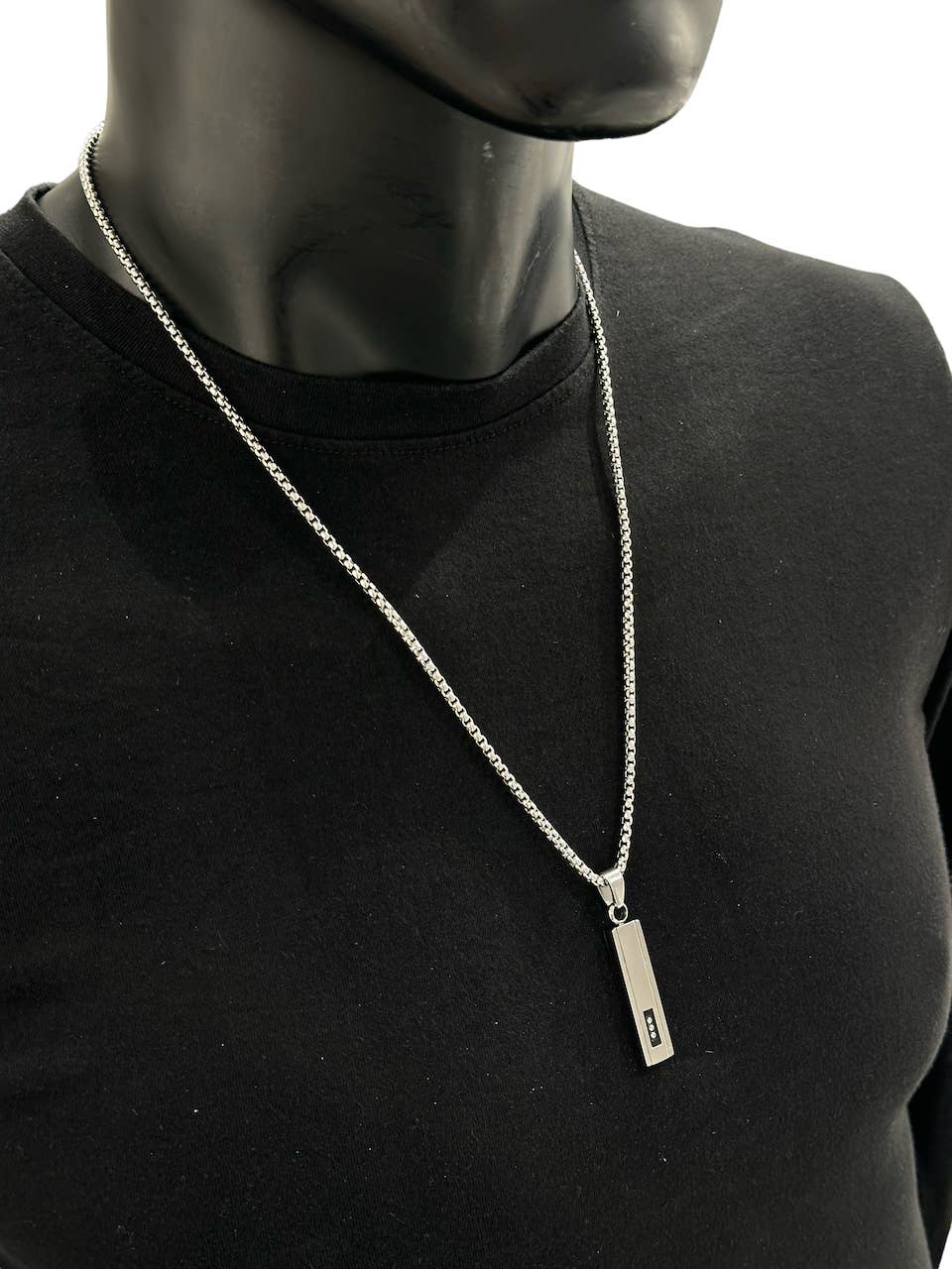 Collier en acier inoxydable 224OP04