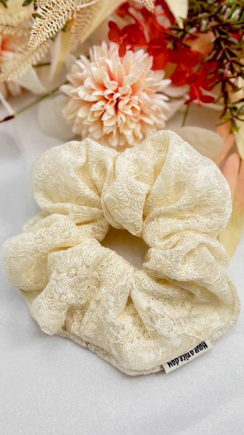 Chouchou en dentelle 15cm FQ64