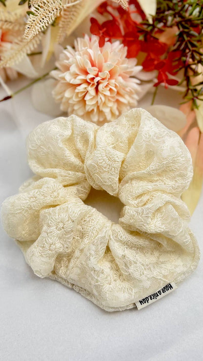 Chouchou en dentelle 15cm FQ64