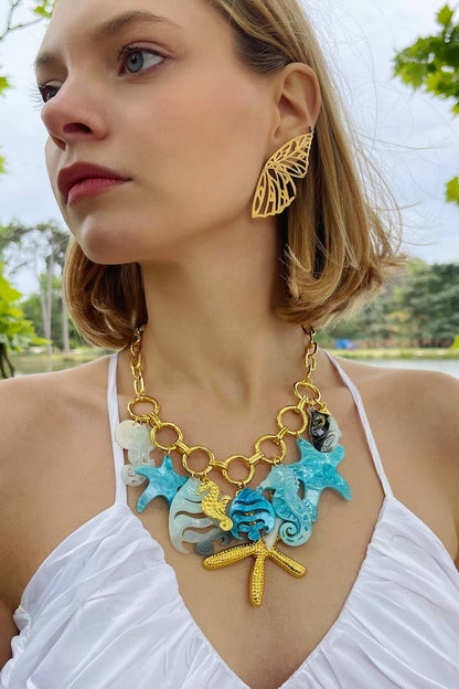 Collier en résine 2WY03