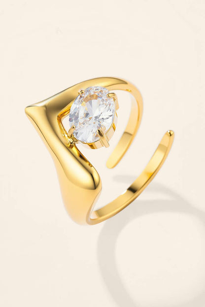 Stainless steel V-shaped solitaire ring 424AQ322