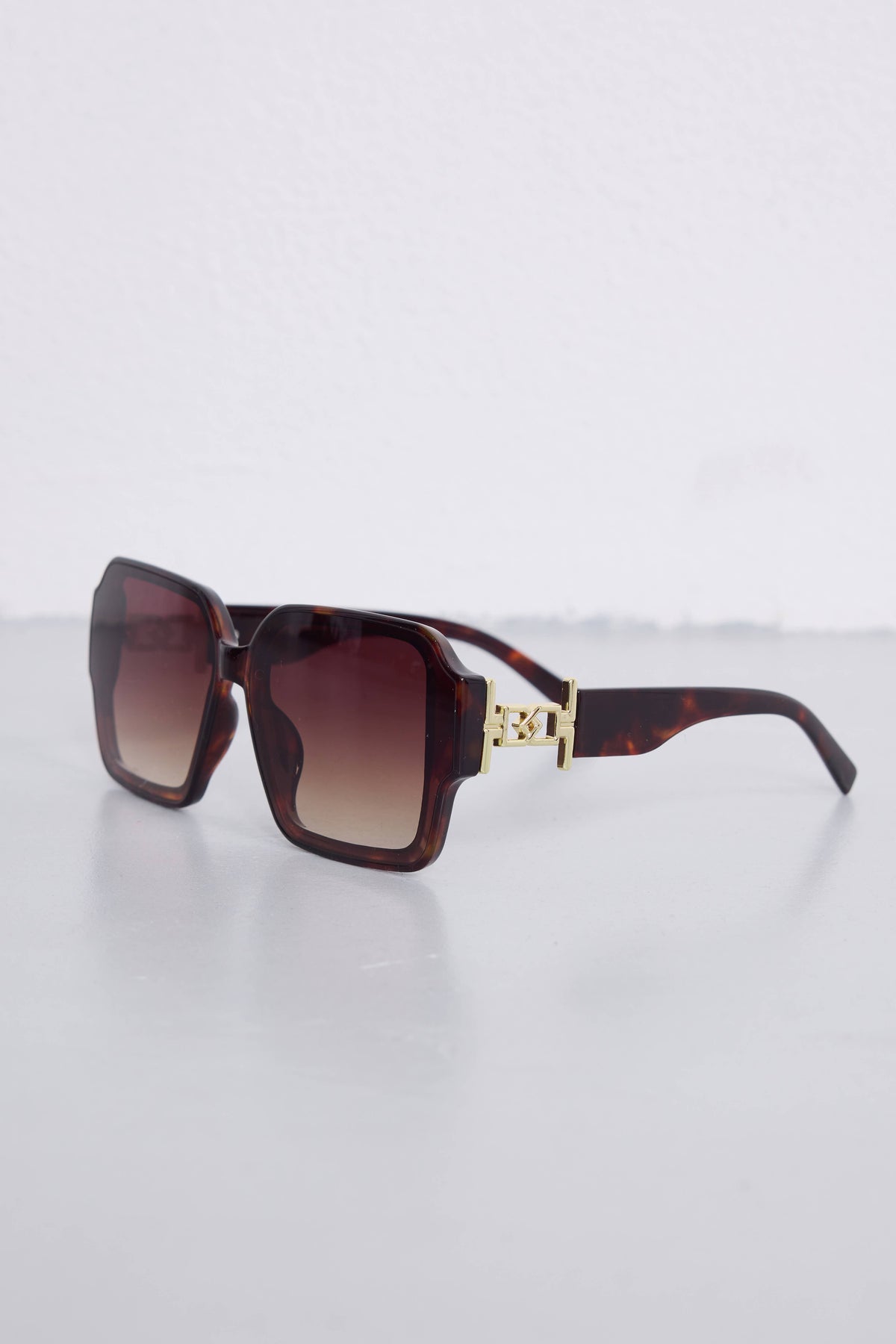 CV3065 sunglasses