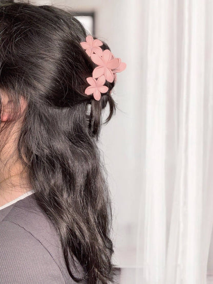 Flower-shaped hair clip YH21