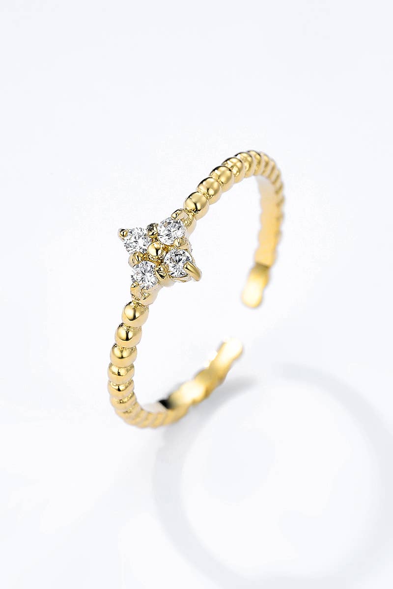 Mini rhinestone clover ring in stainless steel 424AQ132
