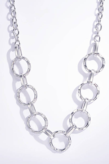 Collier à maillons ronds texturés en acier 224AQ34