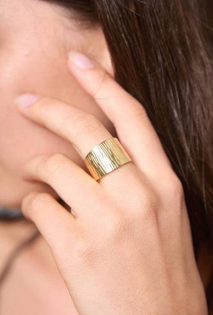 Bague texturée en acier inoxydable 424YC50