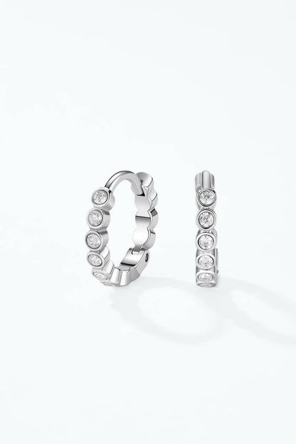 Mini hoop earrings set in steel 124AQ830